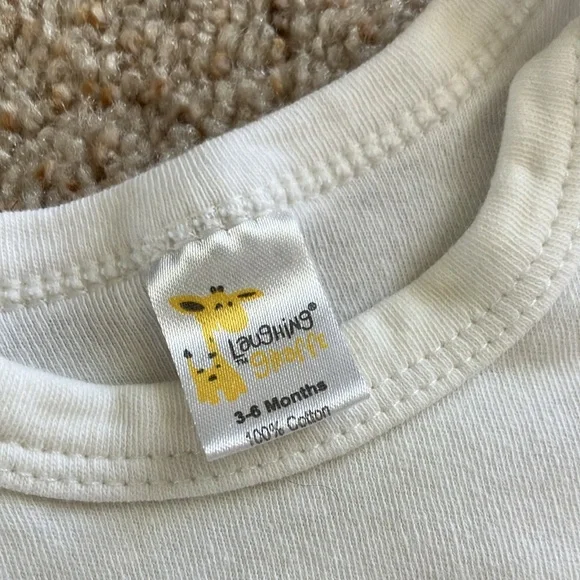 🌟 3 for $12 • Cozy baby One Piece Set - Green, Blue, White - Picture 4 of 8